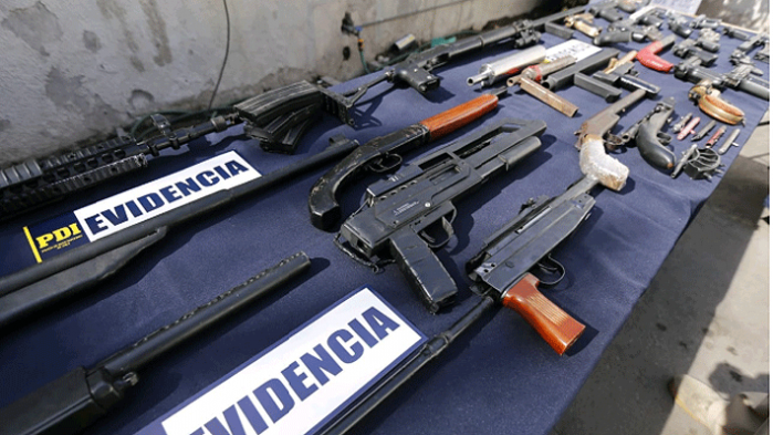 Preocupación por aumento de armas adaptadas: Así transforman una pistola de fantasía en armamento letal