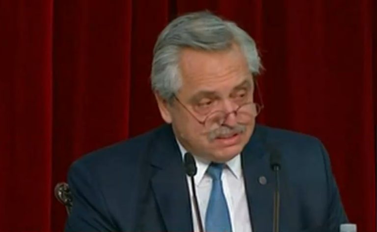 Fernández admitió error en caso de 