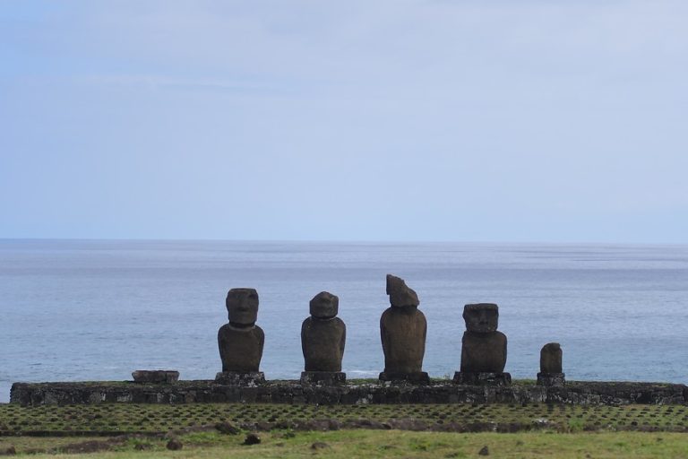 Olas de hasta 30 centímetros se registraron en Isla de Pascua tras terremoto en Nueva Zelandia