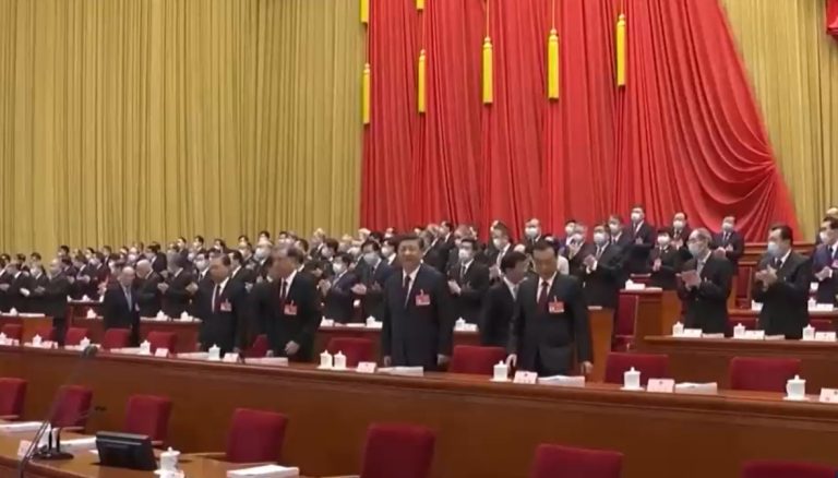 China define invertir más en tecnología para alcanzar a EE.UU.