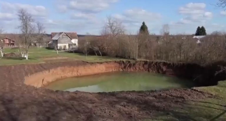 Aparecen cráteres de hasta 25 metros de diámetro en Croacia