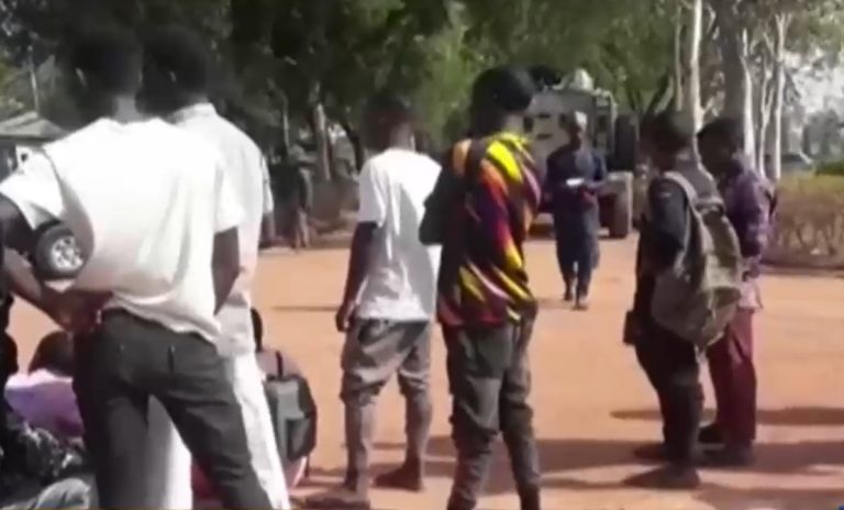 Nuevo secuestro masivo de estudiantes en Nigeria alerta a organismos internacionales