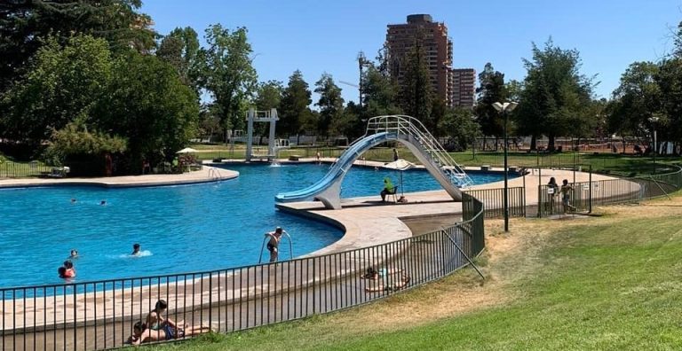 Niño que quedó atrapado en filtro de piscina del Club Palestino fue dado de alta
