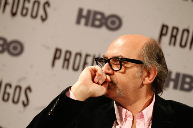 Luis Gnecco fue internado en la Unidad de Cuidados Intermedios por COVID-19