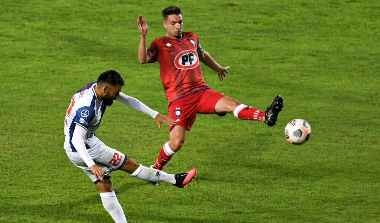 Huachipato dio el primer golpe en la Sudamericana y venció a Antofagasta en el norte