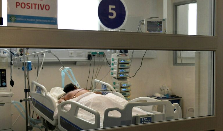 Proyecto de ley busca declarar el 21 de marzo como día nacional por fallecidos de COVID-19 en Chile