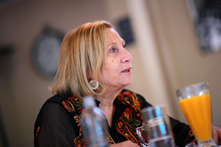 Helia Molina dijo que este es el peor momento de la pandemia en Chile y que la RM se debería cuarentenar