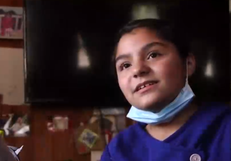 Niña sufrió la amputación de un dedo en máquina de ejercicios del colegio: Familia dice que nadie asume responsabilidad