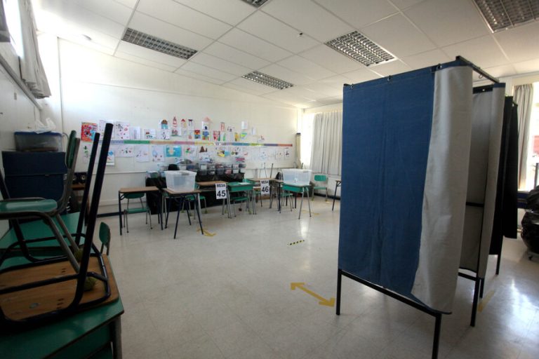 Elección de constituyentes: Mira acá cuáles son la posiciones ideológicas de las 70 listas