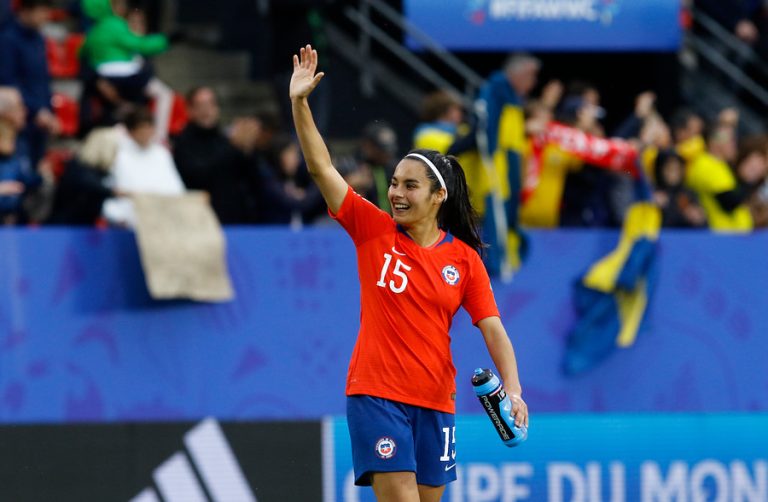 Su Helen Galaz se resta de nómina de La Roja: 