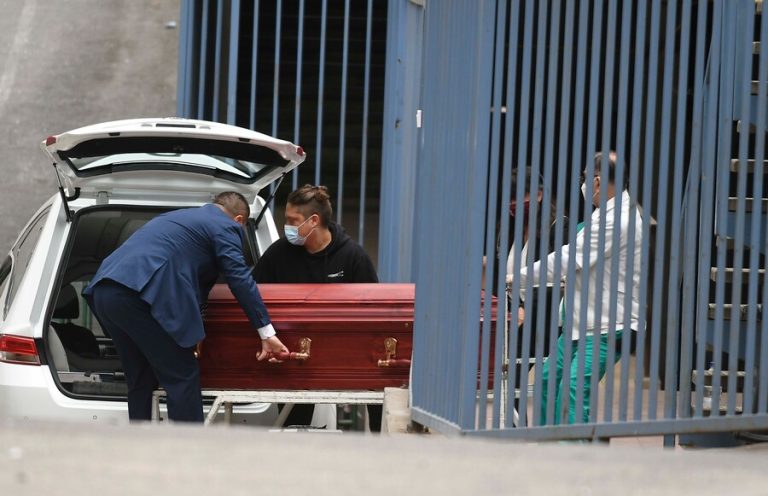 Aclaran la instalación de contenedores en Hospital Van Buren tras colapso de la morgue