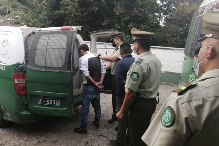 Expulsan a 14 militares tras ser descubiertos en fiesta clandestina en Angol