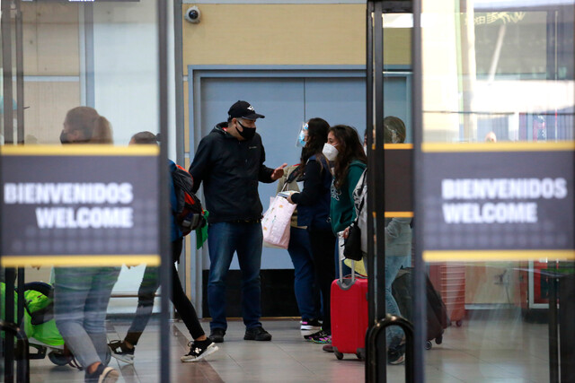 Por aumento de contagios: Funcionarios de la DGAC piden el cierre del aeropuerto