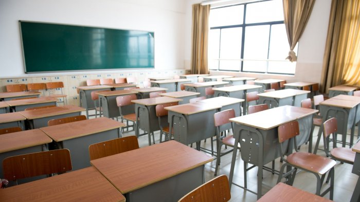 Preocupan cifras del Minsal sobre colegios cerrados por brotes de Coronavirus a 4 días del inicio de clases