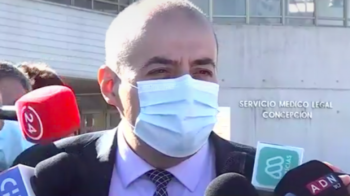 Abogado del padre de Tomás: 