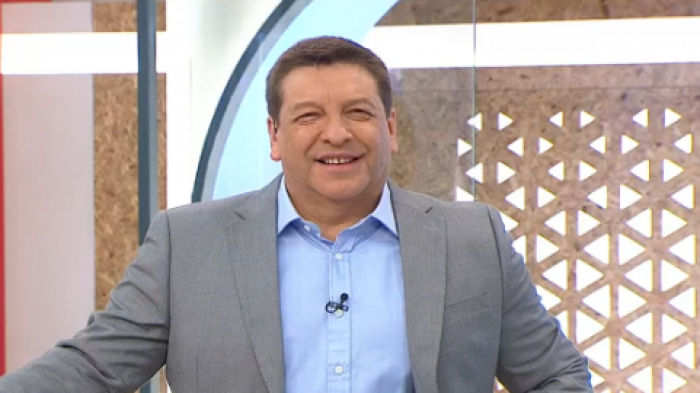 ¡Al fin! Julio César Rodríguez mostró a su novia en íntimo video que publicó en redes sociales