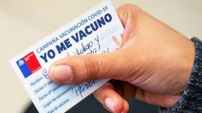 Calendario de vacunación para la semana del 22 de marzo: Incluye a vocales de mesa y trabajadores del Servel