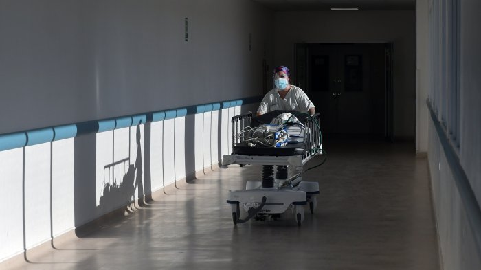 Presidente del COLMED de Valparaíso: “Somos líderes en vacunación, pero primeros en Latinoamérica en muertos por millón de habitantes”