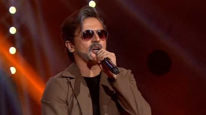 Radical cambio de look: Ricardo Montaner impresionó al jurado con su presentación