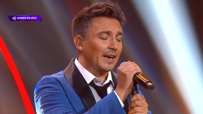 Alejandro Sanz conmovió a todos con su interpretación de 