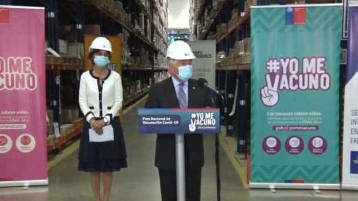 Minsal informó que quedan 139 camas críticas: 2.683 personas se encuentran en Unidades de Cuidados Intensivos