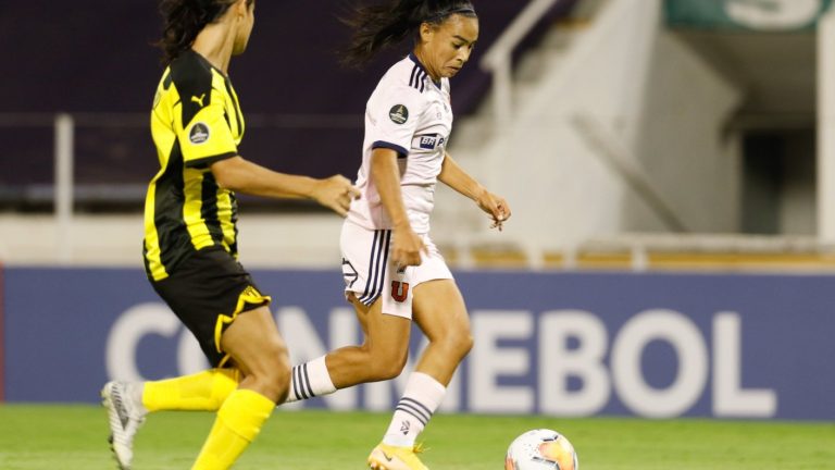 La U derrotó a Peñarol con un gol sobre la hora en su debut por la Libertadores femenina