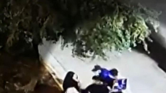 Las golpearon y amenazaron: Cinco detenidos tras abordazo a mujeres en barrio República