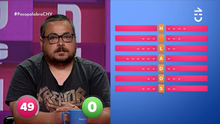 ¡Las hizo todas! Así fue la gran jugada de Álvaro Quezada en Palabras verticales