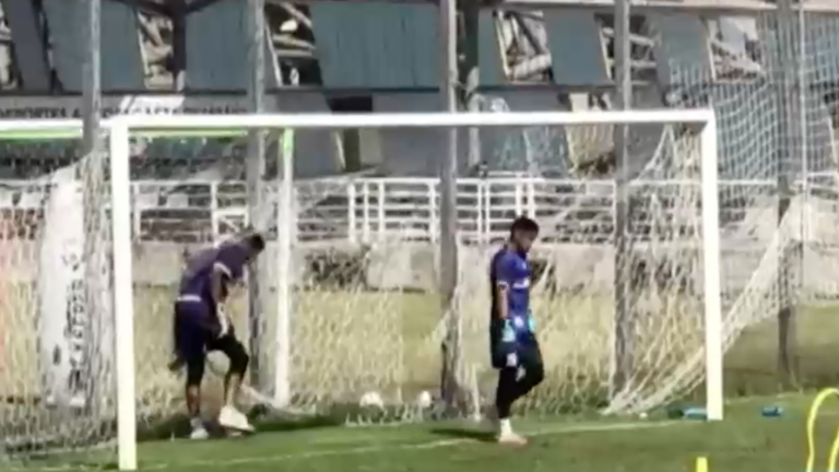 Los acusan de saltarse la fila: Polémica por vacunación de todo el plantel de Deportes Antofagasta