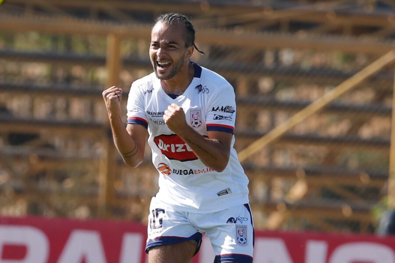 Regresaron la sonrisa y los goles de Vidangossy: Tras más de 4 años volvió a anotar en Primera