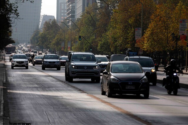 Estudio muestra que cuarentenas de 2021 han tenido la mitad del efecto que las de comienzos de 2020