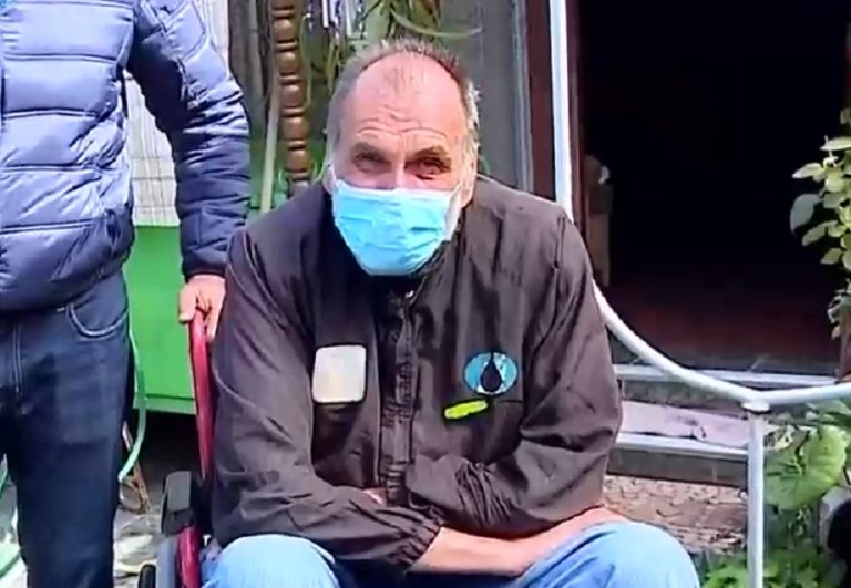 Adulto mayor denuncia que se tomaron su casa y ahora vive en situación de calle