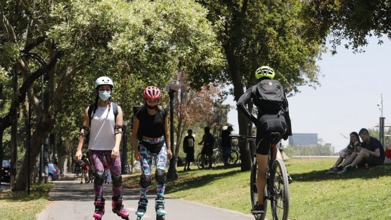 Las Condes permitirá apertura de sus parques durante la franja deportiva