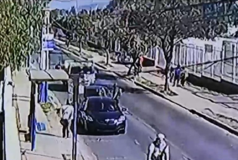 Conductor evadió fiscalización en Puente Alto: Atropelló a un carabinero y a un trabajador