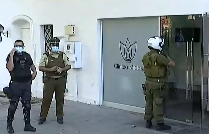 Con cirugías programadas: 19 detenidos en clínica estética de Providencia por infringir medidas sanitarias