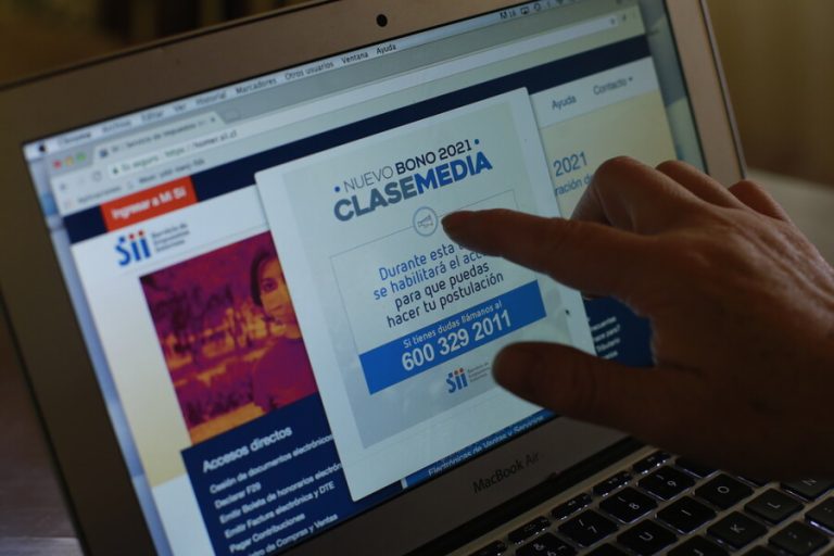 #BonoClaseMedia2021Rechazado: Reclaman que encontrar a alguien que califique 