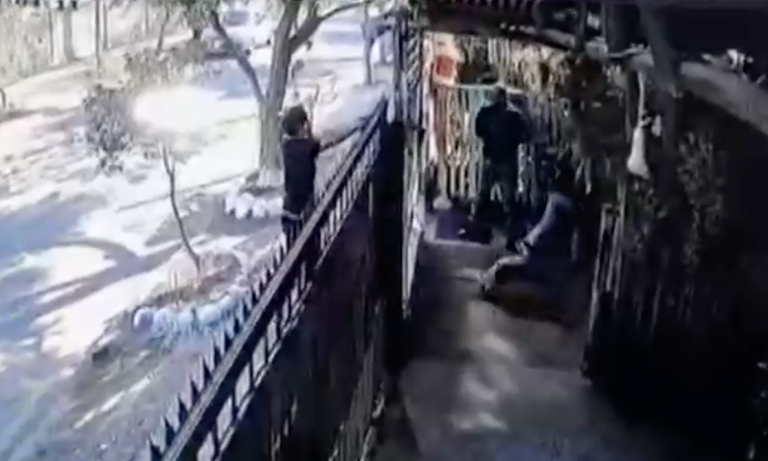 Femicidio frustrado: Vecinos le salvan la vida a mujer que fue atacada por su pareja