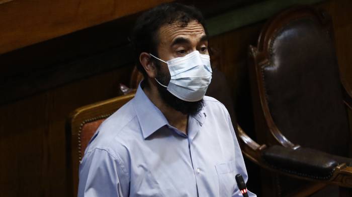 Decretan orden de detención contra diputado Hugo Gutiérrez por no presentarse a audiencia