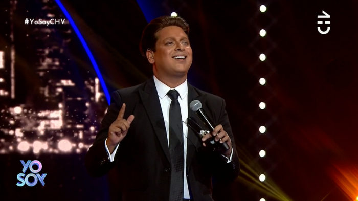 ¡Una balada romántica: Luis Miguel se lució con su interpretación de 