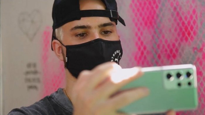 Como nunca antes visto: Augusto Schuster se la juega como director de cámaras