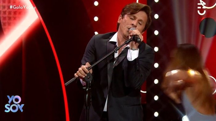 Dejó a todos enamorados: Ricardo Montaner sorprendió con romántica performance