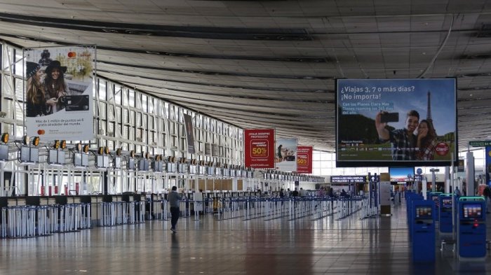 ¿Cómo está la situación en el aeropuerto? Desde hoy no se puede entrar ni salir del país