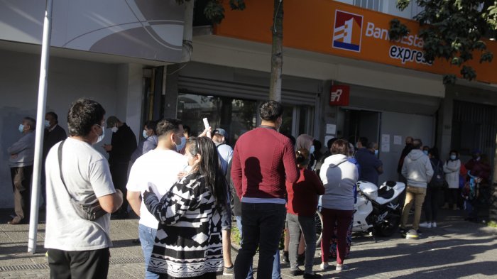 Pymes en crisis: Economista llamó a los bancos a congelar cuotas de créditos durante la pandemia