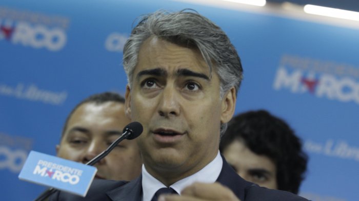 Marco Enríquez-Ominami a Mario Desbordes: “Rompan con este Gobierno porque cuando ustedes lo defienden, solo persevera y no corrige”