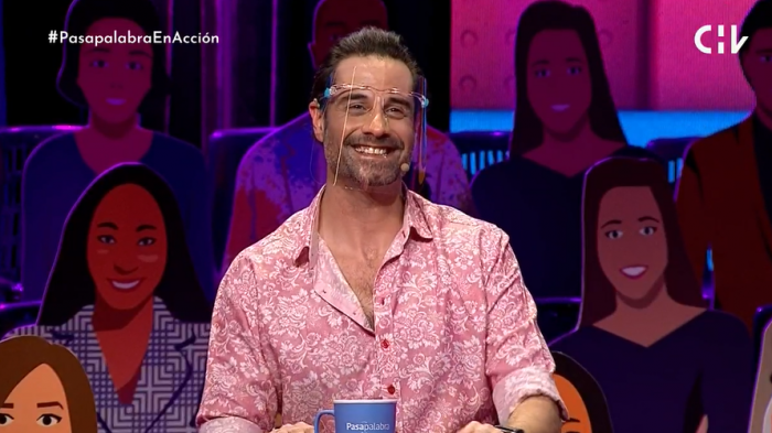 ¡Excelente desempeño! Julio Jung se lució en el juego Letras desordenadas