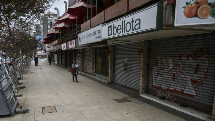 La dramática situación de comerciantes en Valparaíso: Muchos han quebrado y acusan escaso apoyo estatal