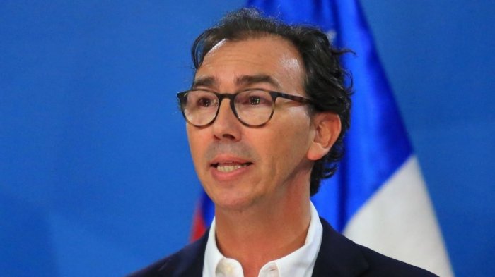 Ministro de Educación pidió ajustar los horarios de los colegios para utilizar la franja de actividad física