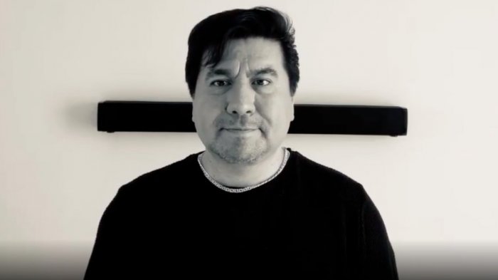 Doctor Juan Espinoza sobre Covid-19 en Chile: “El virus es amo y señor y circula libremente por todas partes”