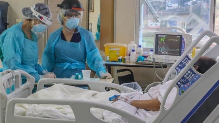 Edad de Internados por Covid-19 comienza a bajar: Pacientes más jóvenes están utilizando gran parte de camas UCI