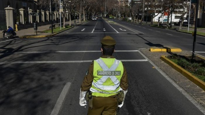 41% de las comunas que llevan mas de un mes en cuarentena han registrado alza de casos activos